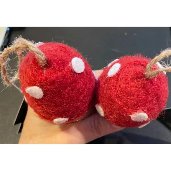 Red White Polka Dot Felt Wood Mushroom Toadstool Ornaments Christmas Set Of 2 #2 - Picture 2 of 5